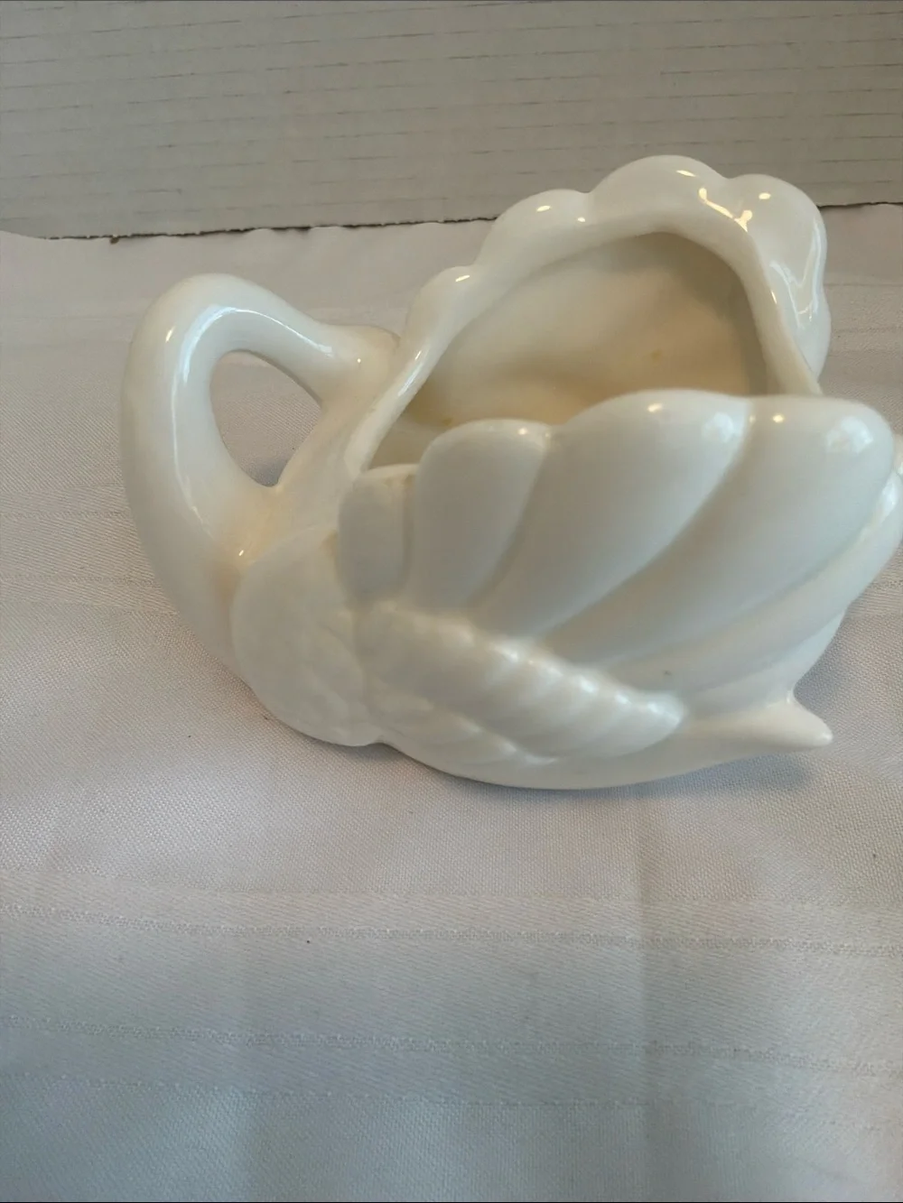 White Ceramic Swan Vase Planter 1983